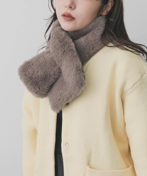 SENSE OF PLACE by URBAN RESEARCH(センスオブプレイスバイアーバンリサーチ)の「ボリュームエコファーティペット(マフラー・レディース・BROWN/MOCHA/BEIGE・one)」の4枚目の写真