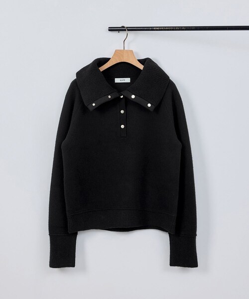 ROPE'(ロペ)の「接結ウールドットボタンハイネックニット/イージーケア(ニット/セーター・レディース・ブラック/レッド/オフホワイト・F)」の9枚目の写真