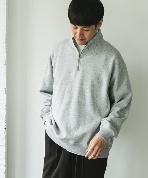 URBAN RESEARCH DOORS（アーバンリサーチドアーズ）の「commpost　反毛裏毛ハーフジップスウェット（スウェット・メンズ・TOP GRAY・M/L/XL）」の6枚目の写真