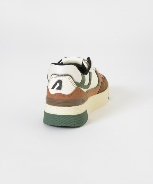 URBAN RESEARCH（アーバンリサーチ）の「AUTRY　CLC（スニーカー・レディース・EBONY/MIL・37/38/39）」の5枚目の写真