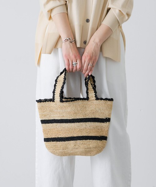 かぐれ(カグレ)の「Indego Africa ODETTE TOTE MINI(かごバッグ・レディース・NATURAL・Free)」の3枚目の写真