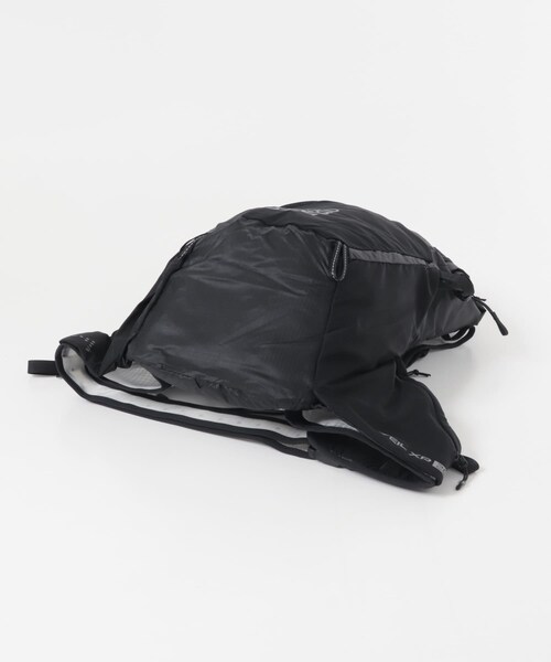 EKAL(エカル)の「Rab VEIL XP 20(バックパック/リュック・メンズ・BLACK/PE GR・M)」の6枚目の写真