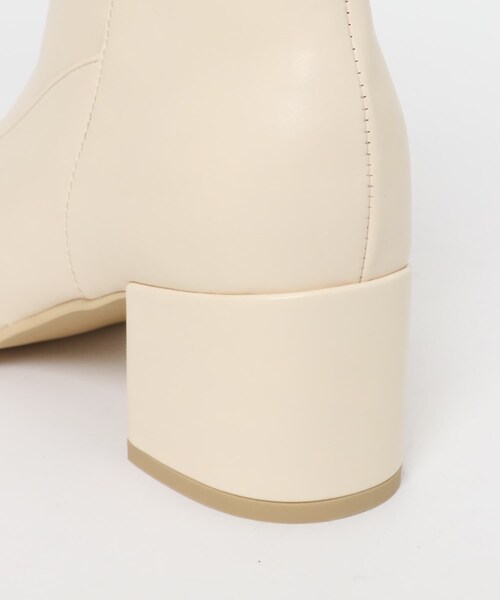 SENSE OF PLACE by URBAN RESEARCH（センスオブプレイスバイアーバンリサーチ）の「ワイドスクエアショートブーツ（ブーツ・レディース・BLACK/IVORY/BEIGE・S/M/L）」の16枚目の写真