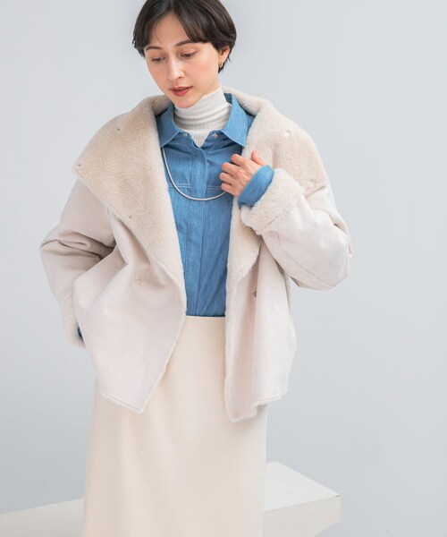 URBAN RESEARCH ROSSO（アーバンリサーチロッソ）の「『WEB/一部店舗限定』リバーシブルファーブルゾン（ブルゾン・レディース・IVORY/BLACK・FREE）」の9枚目の写真