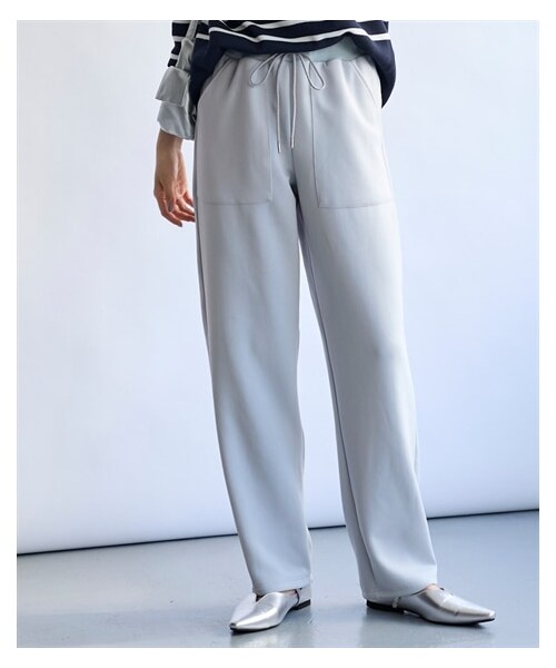 nissen（ニッセン）の「＜大きいサイズ＞【贅沢質感】ダンボールスウェットストレートパンツ（ゆったりヒップ）（吸汗速乾）（スウェットパンツ・レディース・カーキ/黒/ネイビー/ベージュ/シルバーグレー・L/LL/3L/4L/5L/6L/8L/10L）」の13枚目の写真