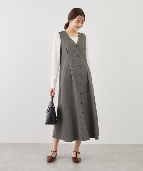 ROPE' PICNIC（ロペピクニック）の「ウエストタックジャンパースカート（ジャンパースカート・レディース・グレー系/ベージュ系/ネイビー・F）」の11枚目の写真