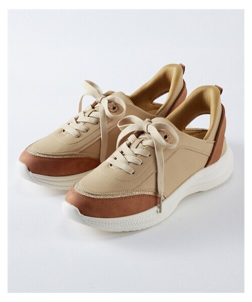 nissen（ニッセン）の「【ゆったり幅広】着脱イージー　サッと履けるレースアップスニーカー（ワイズ４Ｅ）（スニーカー・メンズ・黒/ホワイト/ベージュ・M=23.0~23.5cm/4E/L=24.0~24.5cm/4E/LL=25.0~25.5cm/4E/3L=26.0~26.5cm/4E）」の10枚目の写真