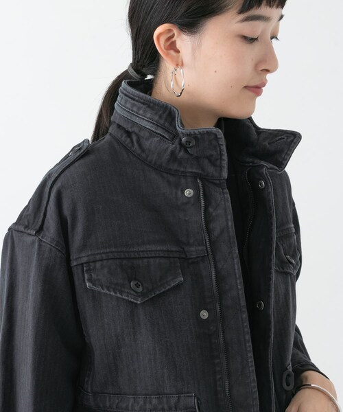 URBAN RESEARCH（アーバンリサーチ）の「WORK NOT WORK　フェードヘリンボンフィッシュテールジャケット（ミリタリージャケット・レディース・BLACK/NAVY・1/2）」の4枚目の写真