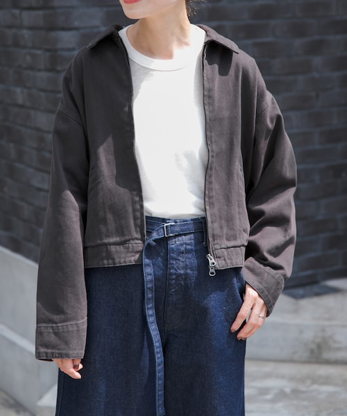 URBAN RESEARCH DOORS(アーバンリサーチドアーズ)の「FORK&SPOON ガーメントダイツイルジップブルゾン(ブルゾン・レディース・IVORY/CHARCOAL・1)」の2枚目の写真
