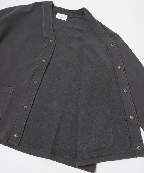 URBAN RESEARCH Sonny Label（アーバンリサーチサニーレーベル）の「スウェットVネックカーディガン（スウェット・メンズ・チャコール/ネイビー・M/L）」の18枚目の写真