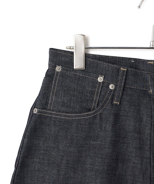 ADAM ET ROPE'(アダムエロペ)の「【J'aDoRe・一部店舗限定】【KURO(クロ)】STRUCTURE SHORTS(デニムパンツ・レディース・ネイビー系・26/27/28)」の20枚目の写真