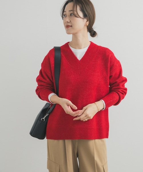 URBAN RESEARCH DOORS(アーバンリサーチドアーズ)の「VネックKNITプルオーバー(ニット/セーター・レディース・GREIGE/RED/NAVY・Free)」の3枚目の写真