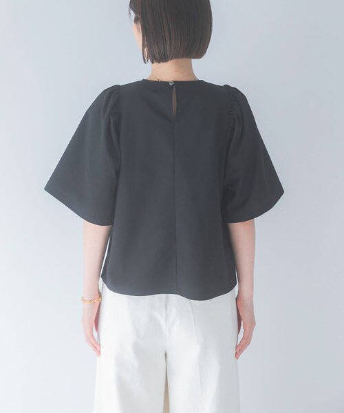 URBAN RESEARCH ROSSO（アーバンリサーチロッソ）の「吸水速乾フレアスリーブカットソー（Tシャツ/カットソー・レディース・OFF WHITE/BLACK/BROWN・Free）」の10枚目の写真