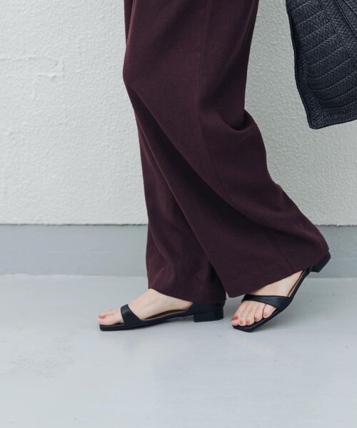 URBAN RESEARCH DOORS（アーバンリサーチドアーズ）の「アンクルストラップフラットサンダル（サンダル・レディース・CAMEL/SILVER/BLACK・36/37/38）」の6枚目の写真