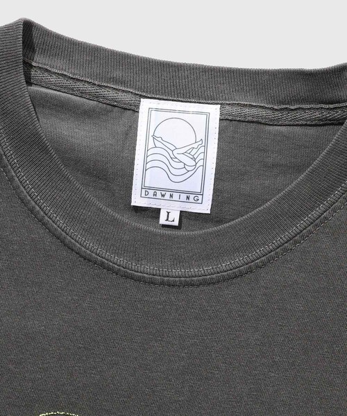 ADAM ET ROPE'（アダムエロペ）の「《別注》【DAWNING for ADAM ET ROPE'】DREAM HAND TEE（Tシャツ/カットソー・メンズ・ブラック/ホワイト・L/M/XL）」の16枚目の写真