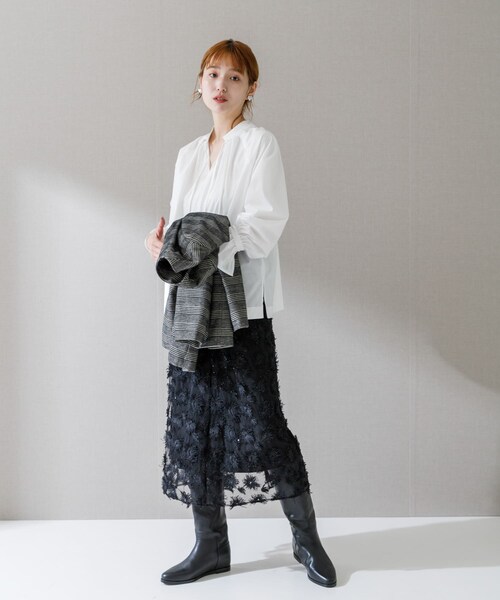 URBAN RESEARCH ROSSO（アーバンリサーチロッソ）の「2WAYボリュームシャツブラウス（シャツ/ブラウス・レディース・OFF WHITE/ORANGE/CHARCOAL・FREE）」の16枚目の写真