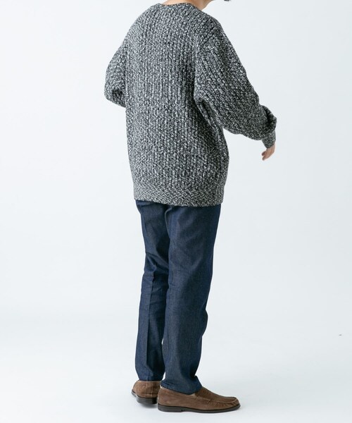 URBAN RESEARCH ROSSO（アーバンリサーチロッソ）の「『WEB限定』『XLサイズあり』スラブリブクルーネックニット（ニット/セーター・メンズ・NAVY/GRAY/BLACK/BROWN・S/M/L/XL）」の22枚目の写真