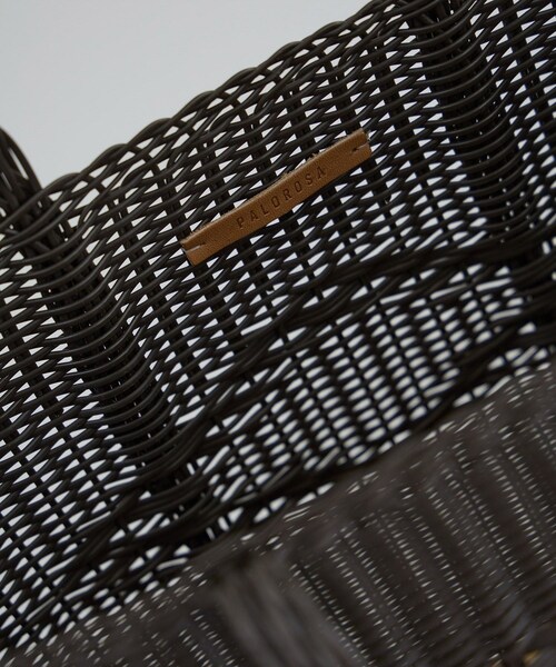 ADAM ET ROPE'（アダムエロペ）の「【J'aDoRe・一部店舗限定】【PALOROSA（パロロサ）】BASKET BASIC SMALL（トートバッグ・レディース・ダークブラウン/ピンク・F）」の19枚目の写真