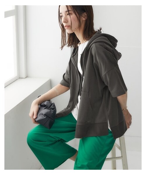 nissen（ニッセン）の「ポケット付ジップアップパーカー（半袖