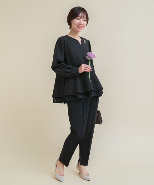 URBAN RESEARCH ROSSO（アーバンリサーチロッソ）の「『WEB限定』レイヤードペプラムブラウス（シャツ/ブラウス・レディース・OFF×OFF/BLK×BLK・Free）」の18枚目の写真