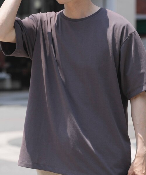 ITEMS URBANRESEARCH（アイテムズ アーバンリサーチ）の「『UVカット』汗染み防止×吸水速乾Tシャツ（Tシャツ/カットソー・メンズ・WHT/OLV/CHA・M/L）」の14枚目の写真