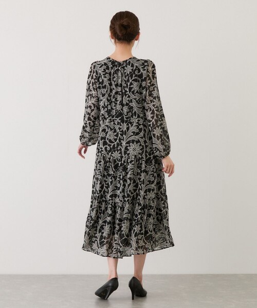Jayro（ジャイロ）の「花柄長袖ワンピース（ワンピース・レディース・ブラック系/ホワイト系・F）」の10枚目の写真