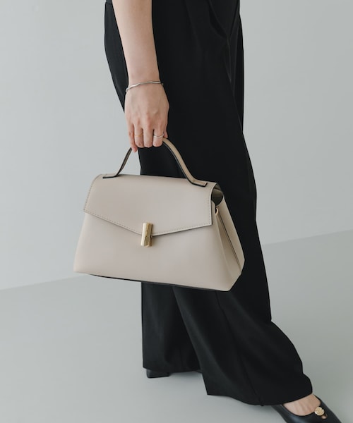 RODE SKO（ロデスコ）の「フラップワンハンドルバッグ（ハンドバッグ・レディース・BLACK/MOCHA/IVORY・One）」の7枚目の写真