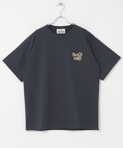URBAN RESEARCH Sonny Label（アーバンリサーチサニーレーベル）の「HIROCKSHOWコラボTシャツ TURTLE（Tシャツ/カットソー・メンズ・オフ/スミクロ・M/L）」の2枚目の写真
