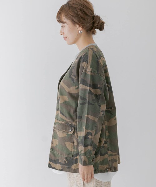 URBAN RESEARCH Sonny Label（アーバンリサーチサニーレーベル）の「『WEB限定』カモフラ柄ノーカラージャケット（ノーカラージャケット・レディース・グレー/カーキ・FREE）」の21枚目の写真