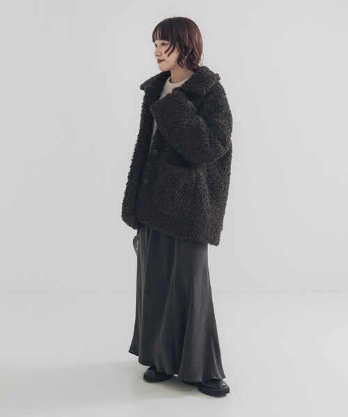 URBAN RESEARCH（アーバンリサーチ）の「ECOPELカーリーファーコート（テーラードジャケット・レディース・IVORY/D.BROWN・FREE）」の22枚目の写真