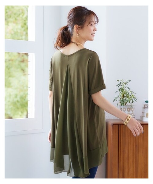 nissen（ニッセン）の「大きいサイズ　吸汗速乾５分袖シフォン切替カットソーチュニック（チュニック・レディース・ロイヤルブルー/黒/カーキ/パープル・L/LL/3L/4L/5L/6L/8L/10L）」の13枚目の写真