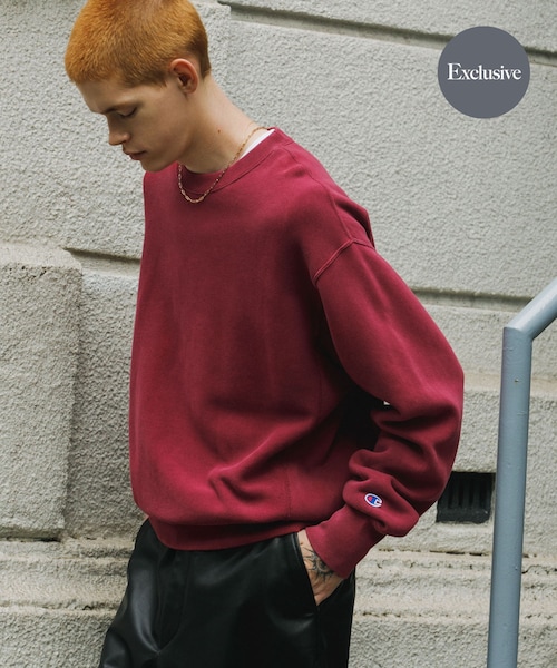 URBAN RESEARCH（アーバンリサーチ）の「『別注』CHAMPION×URBAN RESEARCH　SNOW POWDER WASH CREW-NECK（スウェット・メンズ・BLACK/NAVY/RED/GREEN・M/L/XL）」の3枚目の写真