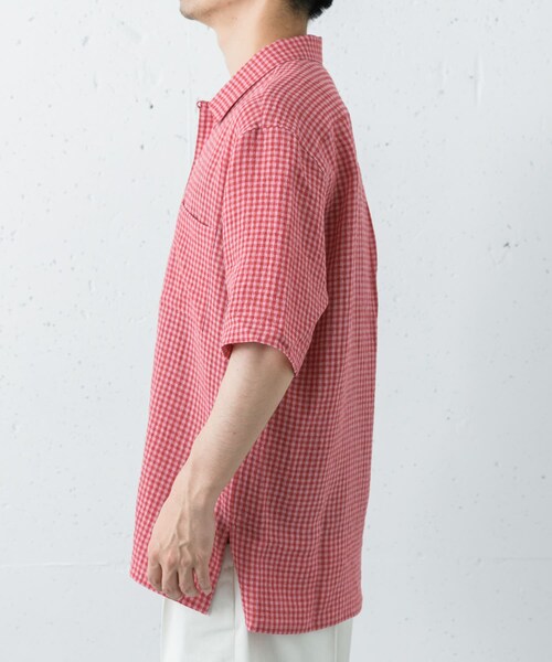 URBAN RESEARCH(アーバンリサーチ)の「『別注』Cale×URBAN RESEARCH ギンガムチェック SHORT-SLEEVE SHIRTS(シャツ/ブラウス・メンズ・PINK×RED・3/4)」の9枚目の写真