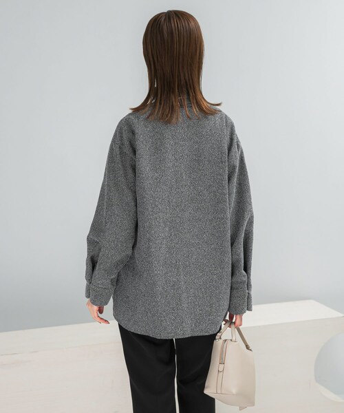 URBAN RESEARCH ROSSO（アーバンリサーチロッソ）の「ツイード深Vネックプルオーバー（シャツ/ブラウス・レディース・OFF/BLACK・Free）」の13枚目の写真