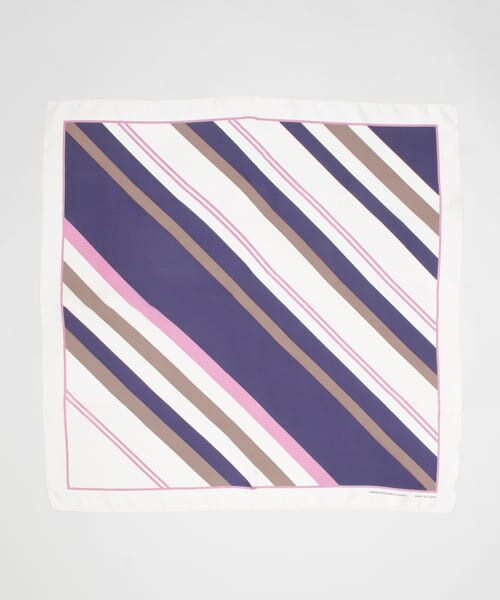 URBAN RESEARCH DOORS（アーバンリサーチドアーズ）の「シルクスカーフ∴（バンダナ/スカーフ・レディース・BEIGE/GREEN・one/One）」の2枚目の写真