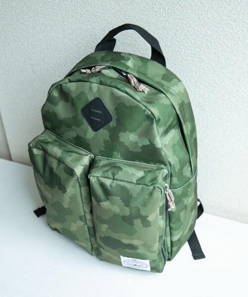 URBAN RESEARCH Sonny Label（アーバンリサーチサニーレーベル）の「POLER　DAYPACK2.0（バックパック/リュック・メンズ・BLACK/CAMO・One）」の12枚目の写真