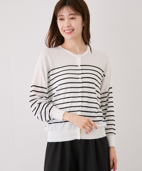 Jayro(ジャイロ)の「ドロップショルダークルーネックカーディガン(ニット/セーター・レディース・ブラック/ホワイト/ホワイト系/ネイビー/ブルー/ブルー系/オレンジ系/イエロー・M)」の20枚目の写真