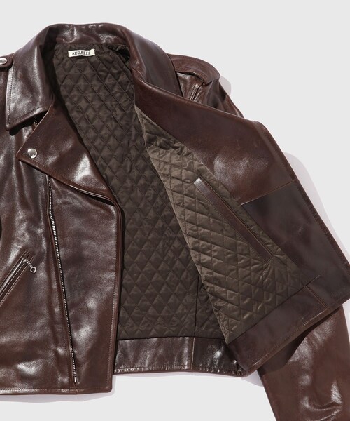 ADAM ET ROPE'（アダムエロペ）の「【AURALEE/オーラリー】HEAVY LAMB LEATHER RIDERS JACKET（ライダースジャケット・メンズ・ダークブラウン・4/5）」の15枚目の写真