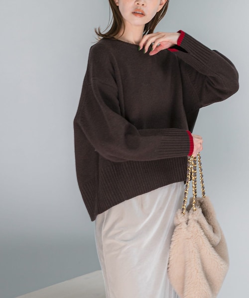 URBAN RESEARCH ROSSO（アーバンリサーチロッソ）の「『WEB/一部店舗限定』エクストラファインシームデザインニット（ニット/セーター・レディース・PEARLWHITE/LEMON/BABY PINK/LOYAL BLUE/GRAY×WH/BROWN×RED・FREE）」の3枚目の写真