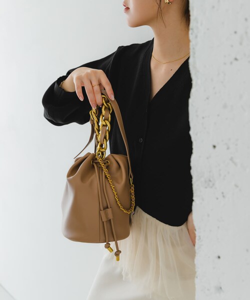 RODE SKO（ロデスコ）の「ビッグチェーンバッグ（ショルダーバッグ・レディース・MOCHA/BLACK/D.GREEN・one）」の2枚目の写真