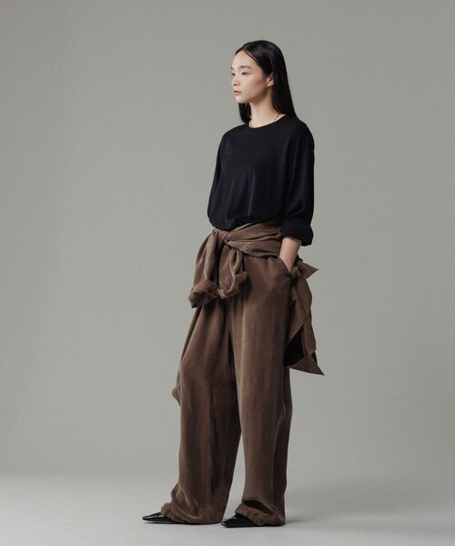 ADAM ET ROPE'(アダムエロペ)の「【NIKKE】ウール天竺 ロングスリーブ ニットT(Tシャツ/カットソー・メンズ・ブラック/ネイビー・L/M)」の11枚目の写真
