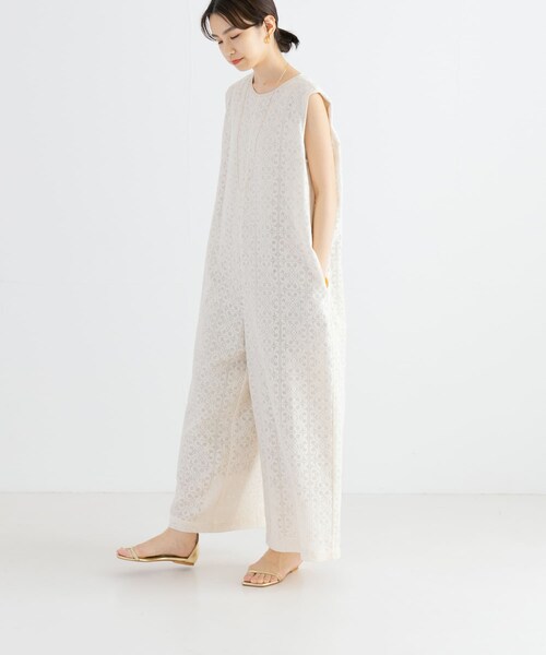 URBAN RESEARCH（アーバンリサーチ）の「Square Lace オールインワン（サロペット/オーバーオール・レディース・ブラック/オフ・S）」の9枚目の写真