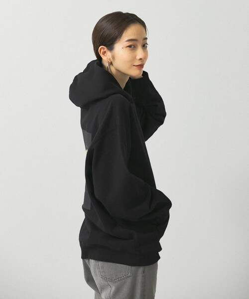 KBF（ケイビーエフ）の「Aki Ishibashiコラボフーディー（パーカー・レディース・Flower/Saturn・one）」の11枚目の写真