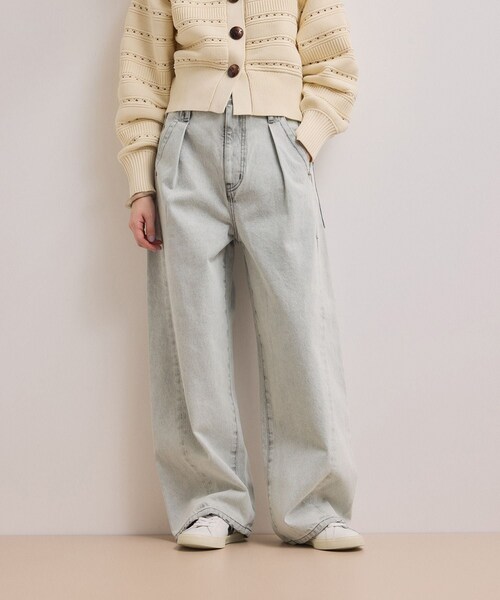 ADAM ET ROPE'(アダムエロペ)の「【WEB限定】・【サステナブル】ディープライズワイドデニム(デニムパンツ・レディース・ブラック系/ベージュ系/ブルー系・34/36/38)」の2枚目の写真