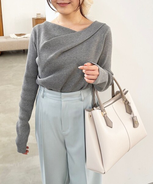 VIS(ビス)の「【COHINA×VIS】チャーム付き2WAYトートバッグ/A4対応・軽量(トートバッグ・レディース・ブラック/キナリ/ベージュ・F)」の18枚目の写真