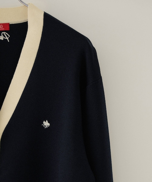 VIS(ビス)の「【POLO BCS】VIS別注バイカラーVネックニットカーディガン(カーディガン/ボレロ・レディース・ネイビー/ワイン・F)」の8枚目の写真