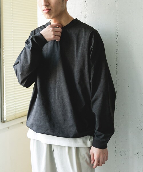 URBAN RESEARCH DOORS（アーバンリサーチドアーズ）の「『吸水速乾/接触冷感/イージーケア』クイックドライ ドロストロングスリーブTシャツ（Tシャツ/カットソー・メンズ・WHITE/GRAY/NVYxGRY/CHARCOAL・M/L）」の21枚目の写真