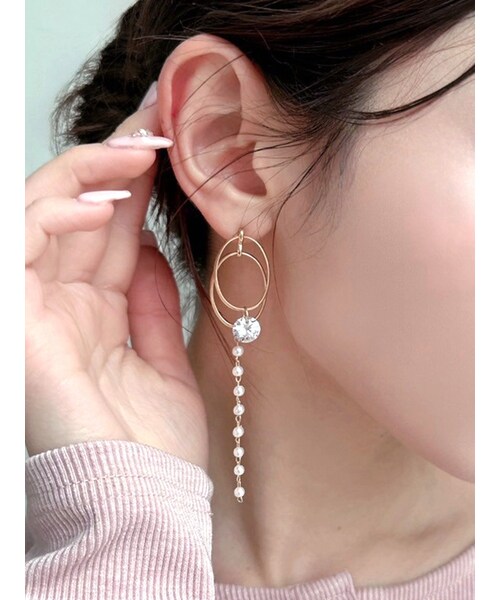 RESEXXY（リゼクシー）の「ポイントビジューフープピアス（ピアス（両耳用）・レディース・シルバー/ゴールド・F）」の6枚目の写真