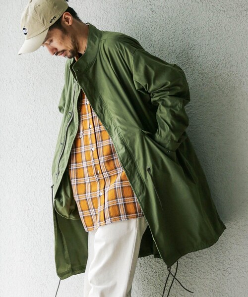 URBAN RESEARCH Sonny Label（アーバンリサーチサニーレーベル）の「『別注』ARMY TWILL×Sonny Label　Fish Tail Coat（モッズコート・メンズ・L.GRAY/KHAKI・M/L/XL）」の2枚目の写真