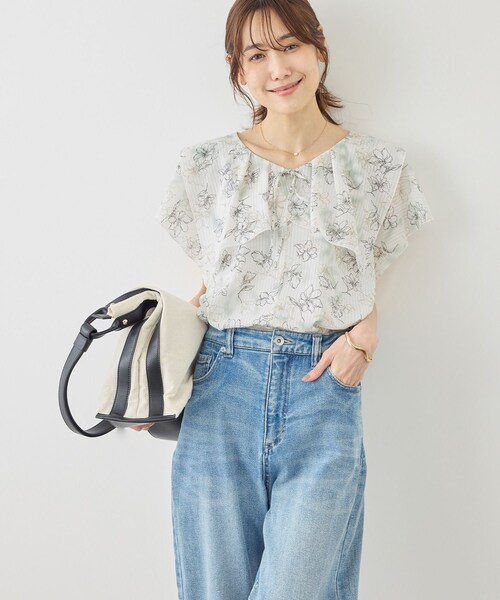 ROPE' PICNIC(ロペピクニック)の「花柄フェミニンブラウス(シャツ/ブラウス・レディース・オフホワイト/サックス/イエロー・F)」の14枚目の写真
